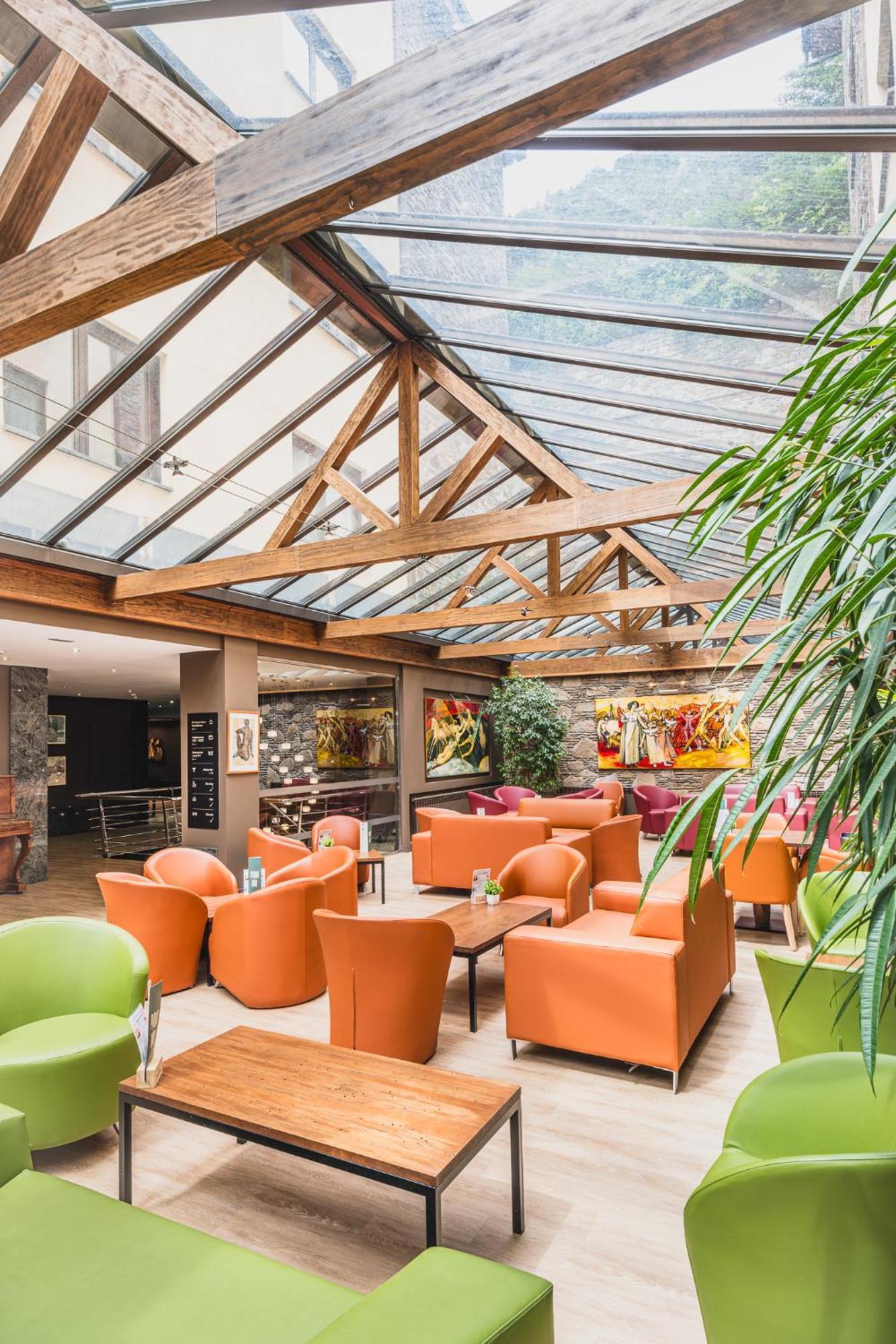 Hotel Princesa Parc Excellence Arinsal Luaran gambar The interior of the hotel