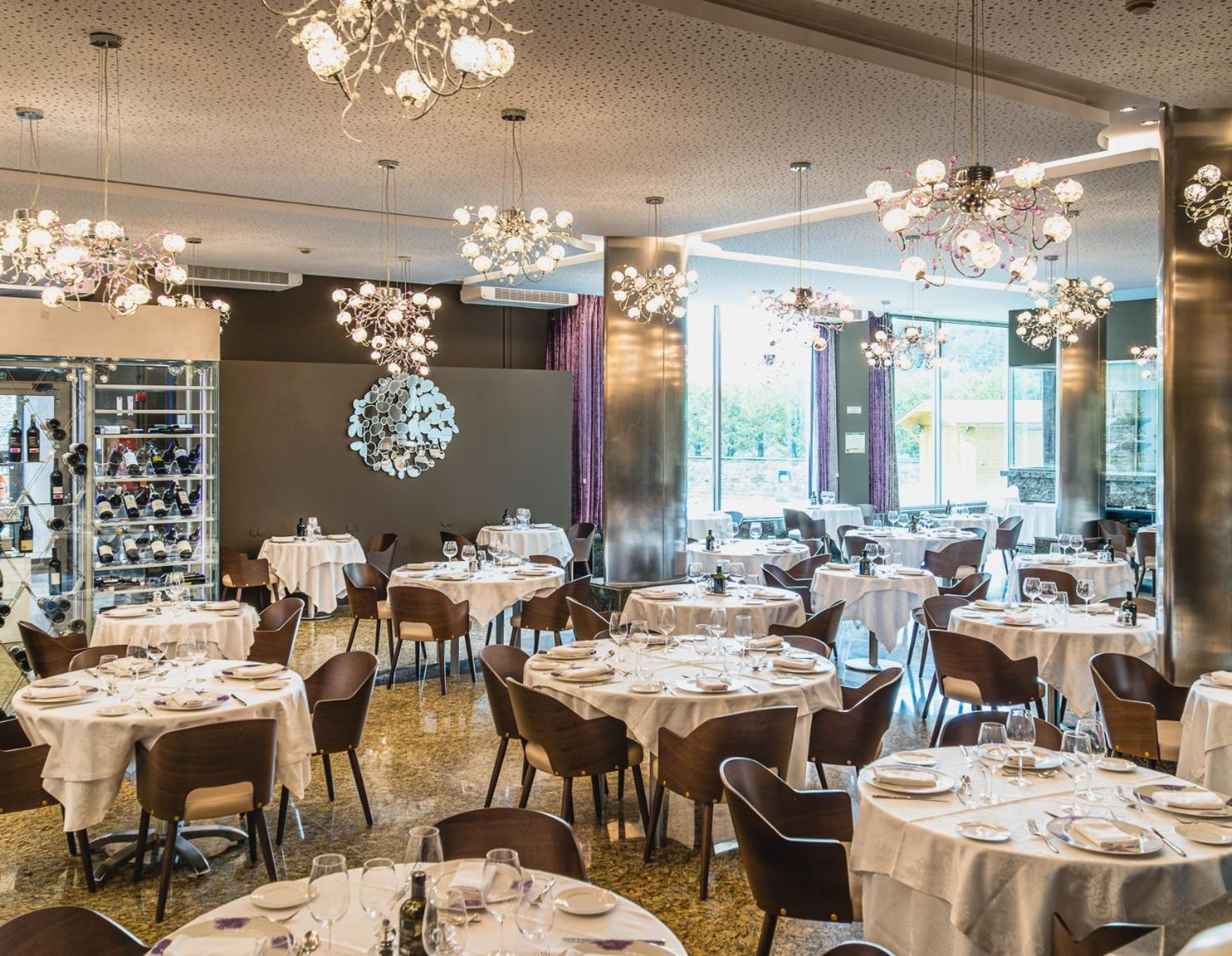 Hotel Princesa Parc Excellence Arinsal Luaran gambar Restaurant "La Table d'Or"